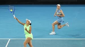 36岁中国短跑名将苏炳添社媒发布长文，宣布自己正式退役